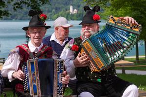 ESLOVENIA-BLED-FIN DE SEMANA DEL ACORDEON