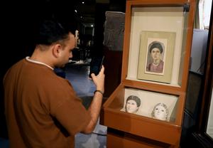 EGIPTO-CAIRO-EXPOSICION-RETRATO DE EL FAYUM