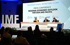 EEUU-WASHINGTON D.C.-FMI-DEPARTAMENTO DE ASIA Y EL PACIFICO-DIRECTOR-CONFERENCIA DE PRENSA