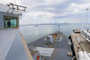 PANAMA-CIUDAD DE PANAMA-EEUU-PORTAAVIONES Y DESTRUCTOR-VISITA