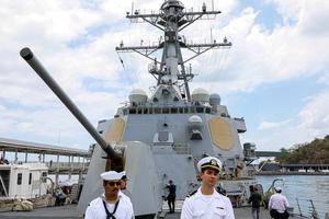 PANAMA-CIUDAD DE PANAMA-EEUU-PORTAAVIONES Y DESTRUCTOR-VISITA