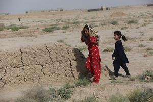 AFGANISTAN-BALKH-MAZAR-I-SHARIF-REFUGIADOS