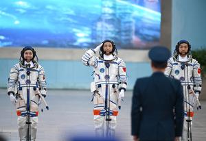 CHINA-SHENZHOU-23-CEREMONIA DE DESPEDIDA