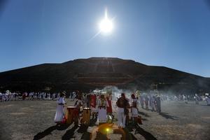 MEXICO-TEOTIHUACAN-EQUINOCCIO DE PRIMAVERA