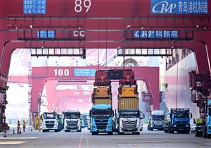 CHINA-SHANDONG-PUERTO DE QINGDAO-FIESTA DE LA PRIMAVERA-OPERACION