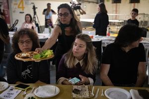 ISRAEL-TEL AVIV-REFUGIO-PASCUA