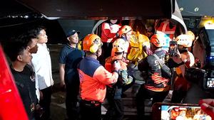INDONESIA-JAVA ORIENTAL-BARCO-INCENDIO