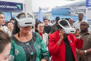 TANZANIA-DAR ES SALAAM-FERIA DE ALTA TECNOLOGIA