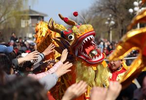 CHINA-LONGTAITOU-PRIMAVERA-CELEBRACION