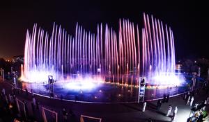 KUWAIT-CAPITAL GOVERNORATE-FOUNTAIN SHOW