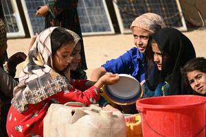 AFGANISTAN-BALKH-MAZAR-I-SHARIF-REFUGIADOS