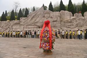 CHINA-GUANGXI-QUANZHOU-MARTIRES-CEREMONIA CONMEMORATIVA