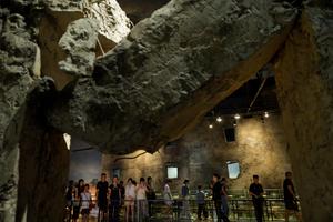 CHINA-HEILONGJIANG-HARBIN-SEGUNDA GUERRA MUNDIAL-JAPON-UNIDAD 731-SALA DE EXHIBICION-VISITA