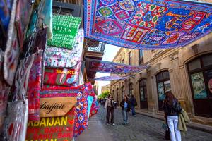 AZERBAIYAN-BAKU-CIUDAD VIEJA-PAISAJES
