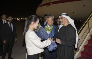 CHINA-BEIJING-EAU-PRINCIPE HEREDERO DE ABU DHABI-LLEGADA