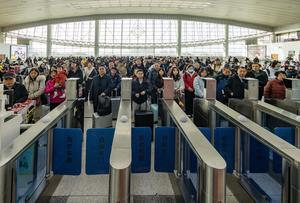 CHINA-VACACIONES POR EL AÑO NUEVO CHINO-FERROCARRIL-PICO DE VIAJES