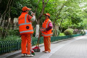 CHINA-JIANGSU-NANJING-TRABAJADORES DE LIMPIEZA-CHALECO REFRIGERANTE