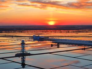 CHINA-HEILONGJIANG-FUJIN-RESPLANDOR DEL ATARDECER