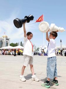KIRGUISTAN-BISHKEK-DIA INTERNACIONAL DEL NIÑO