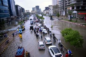 PAKISTAN-KARACHI-FUERTES LLUVIAS