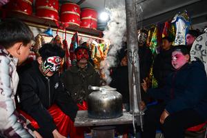 CHINA-SHAANXI-LONGXIAN-SHEHUO-PRESENTACION