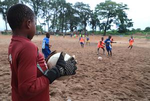 COTE D'IVOIRE-ABIYAN-FUTBOL-NIÑOS