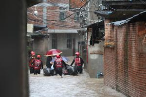 CHINA-FUJIAN-MINHOU-LLUVIAS TORRENCIALES-RESCATE Y SOCORRO