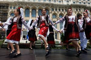 RUMANIA-BUCAREST-DIA INTERNACIONAL DEL NIÑO