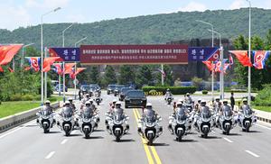 RPDC-PYONGYANG-CHINA-XI JINPING-VISITA DE ESTADO-LLEGADA-BIENVENIDA