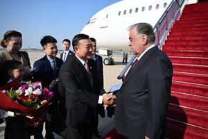 CHINA-BEIJING-TAYIKISTAN-PRESIDENTE-LLEGADA