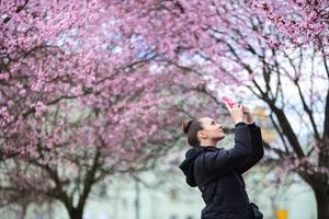 POLONIA-VARSOVIA-FLOR DE CEREZO-PAISAJE DE PRIMAVERA