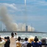 CHINA-HAINAN-WENCHANG-COHETE PORTADOR-RECUPERACION CONTROLADA