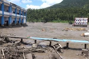 NEPAL-INUNDACIONES REPENTINAS-SECUELAS