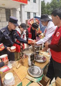 CHINA-XIZANG-XIGAZE-AVALANCHA DE LODO-EVACUACION