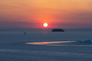 RUSIA-VLADIVOSTOK-ATARDECER-PAISAJE