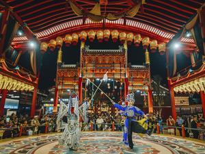 CHINA-VACACIONES DEL PRIMERO DE MAYO-VIAJES-AUMENTO