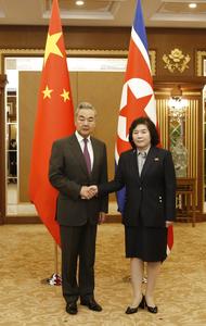 RPDC-PYONGYANG-WANG YI-CANCILLER-CONVERSACIONES