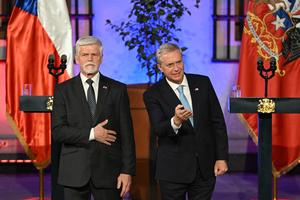 CHILE-SANTIAGO-REPUBLICA CHECA-VISITA