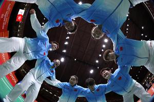 JAPON-ICHINOMIYA-JUEGOS ASIATICOS-BADMINTON-EQUIPOS FEMENINOS-SEMIFINALES-CHINA VS INDONESIA