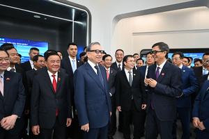 CHINA-GUANGXI-NANNING-VIETNAM-TO LAM-VISITA