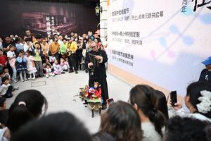 CHINA-FESTIVAL DEL MEDIO OTOÑO-CELEBRACION