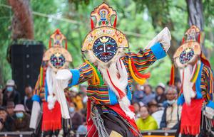 CHINA-XIZANG-LHASA-FESTIVAL SHOTON-OPERA TIBETANA