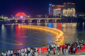CHINA-HUNAN-ZHANGJIAJIE-TURISMO