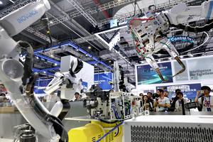 CHINA-SHANGHAI-FERIA DE LA INDUSTRIA-INAUGURACION