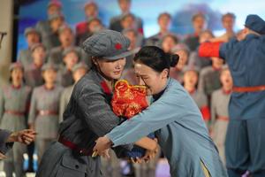 CHINA-NANCHANG-CORO-GRAN MARCHA-90 ANIVERSARIO