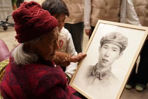 CHINA-JIANGXI-RUIJIN-MARTIRES DE LA GRAN MARCHA-RETRATOS