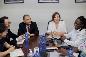 REPUBLICA DEMOCRATICA DEL CONGO-KINSHASA-CHINA-EXPERTOS MEDICOS-IFRC-EBOLA-DEBATE
