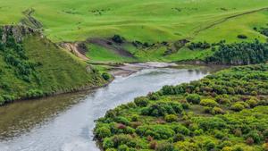CHINA-MONGOLIA INTERIOR-HULUN BUIR-ESCARPE HAKE-VISTAS