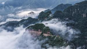 CHINA-HEBEI-CHENGDE-MAR DE NUBES