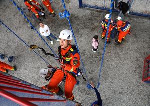 CHINA-GUIZHOU-GUIYANG-BOMBEROS-SIMULACRO-CONCIENTIZACION SOBRE SEGURIDAD